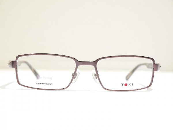 神戸のメガネ　さんプラザコンタクトレンズ　メガネ店　TOKI（ﾄｷ）のメガネ