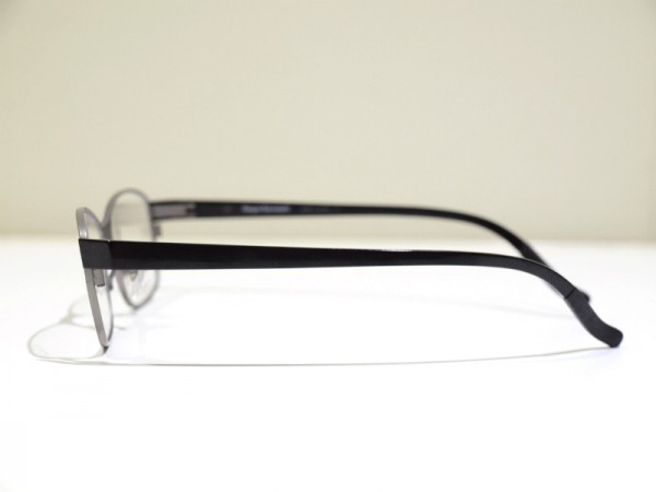こうべの眼鏡　さんプラザコンタクトレンズ メガネ店　カズオカワサキのメガネ
