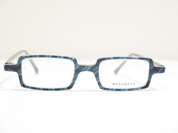 コウベの眼鏡　さんプラザコンタクトレンズ メガネ店　MASUNAGAのメガネ