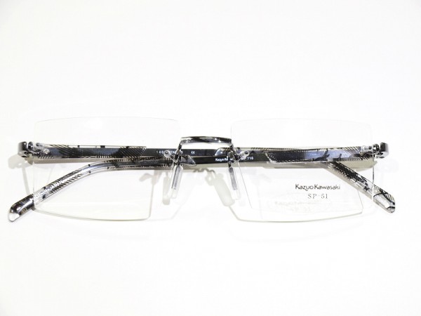 神戸のメガネ　さんプラザコンタクトレンズ メガネ店　カズオカワサキのメガネ